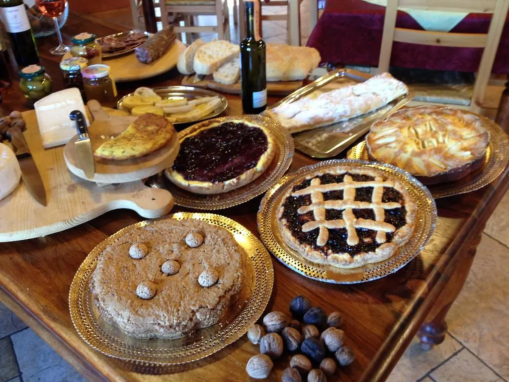 B&B Antiche Mura Puegnago del Garda Bed & Breakfast