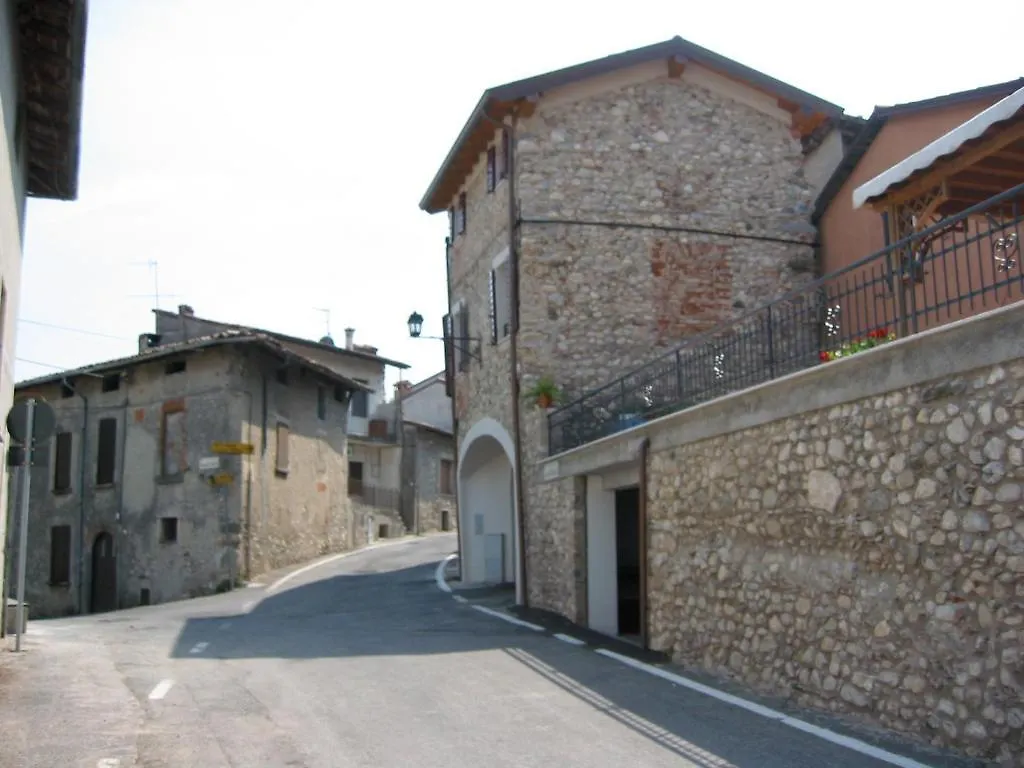 Bed & Breakfast B&B Antiche Mura Puegnago del Garda Italy