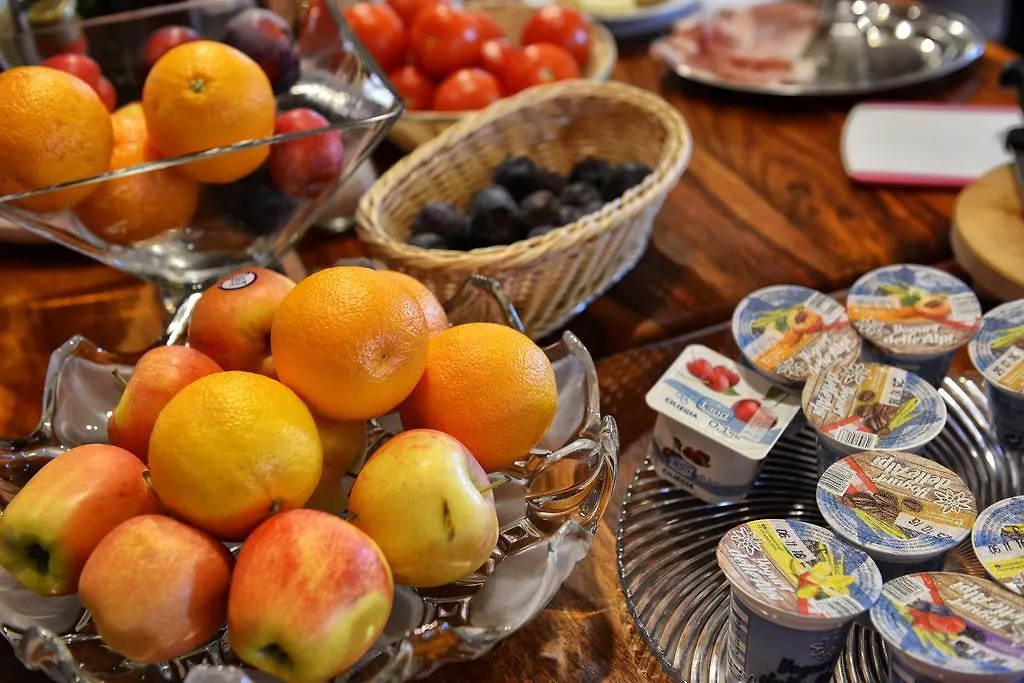 B&B Antiche Mura Puegnago del Garda 0*,  Italy
