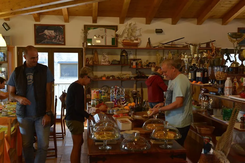 B&B Antiche Mura Puegnago del Garda 0*,