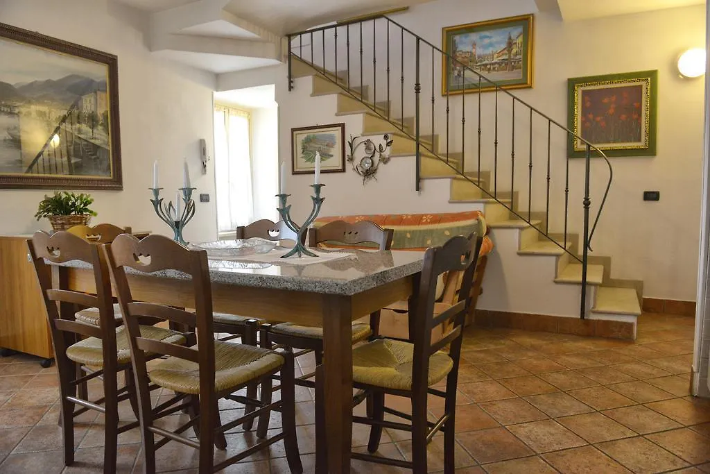 B&B Antiche Mura Puegnago del Garda 0*,  Italy